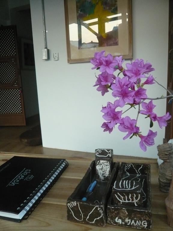 Guesthouse In Picture جيونجو المظهر الخارجي الصورة